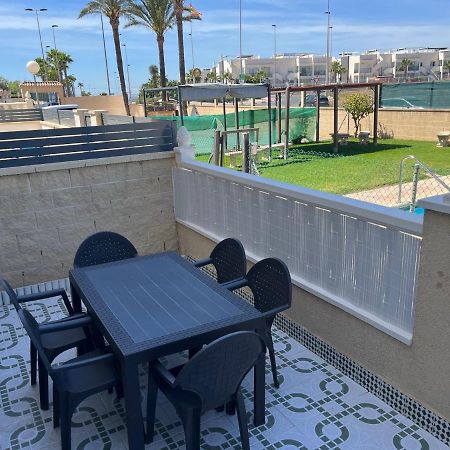 Appartement Villa-Celine Torrevieja Exterior foto